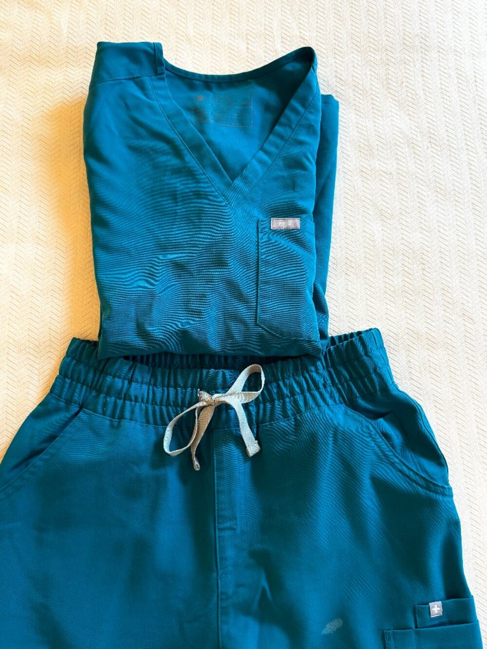 FIGS Scrub Set | Color: Pacific Blue | Catarina XXS Top, Yola XS Bottom